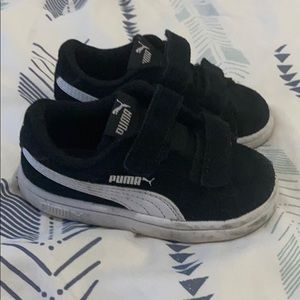 Puma sneakers